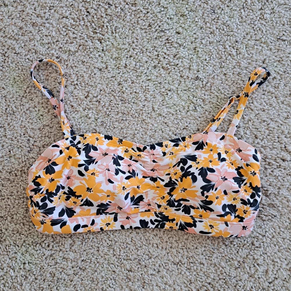Kona Sol Vintage floral bikini top